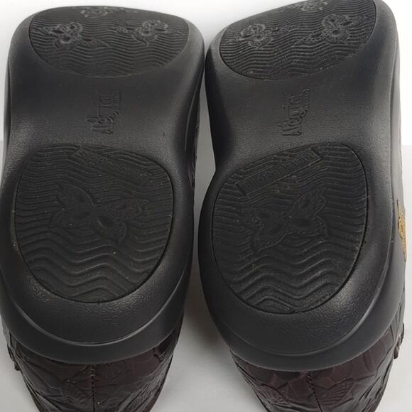 Alegria NEW Keli Flutter Choco Brown Floral Tooled Leather Professional Clog 42 - Picture 9 of 14